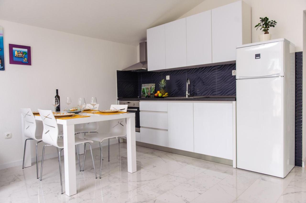 Apartman Sunny Vacay Kaštela Extérieur photo