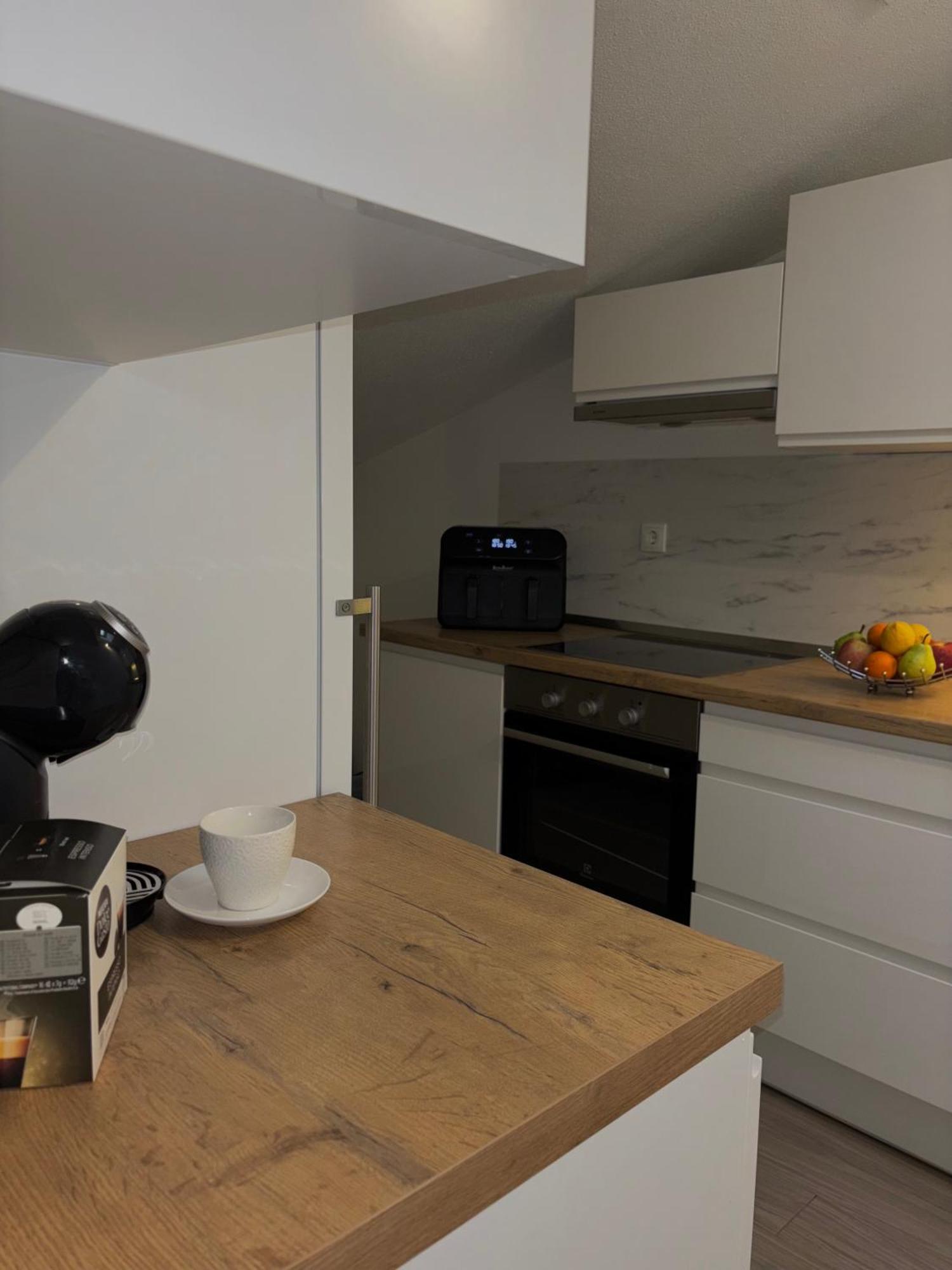 Apartman Sunny Vacay Kaštela Extérieur photo